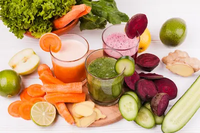 Jugos verdes vs. alimentos enteros